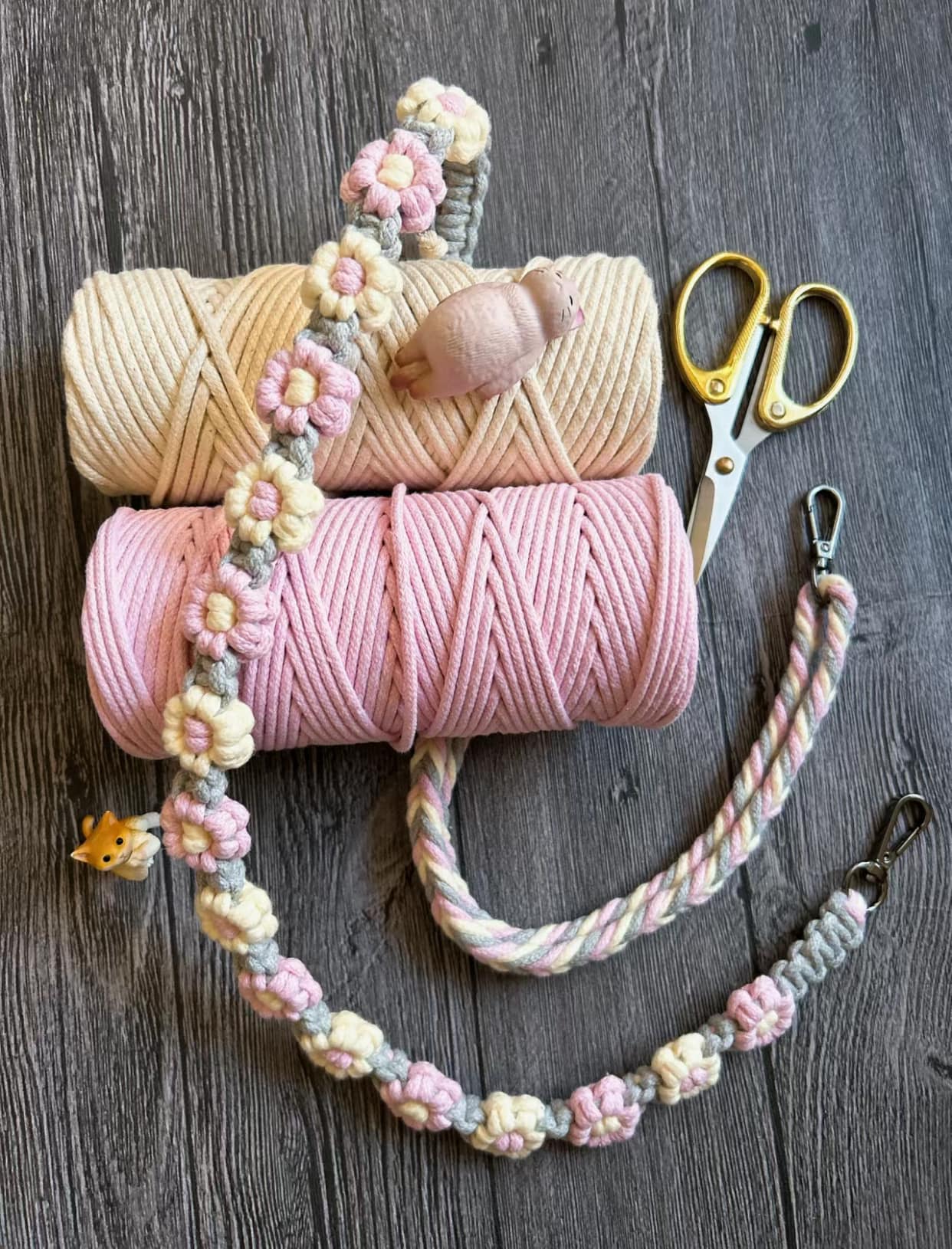 Colorful macrame cord