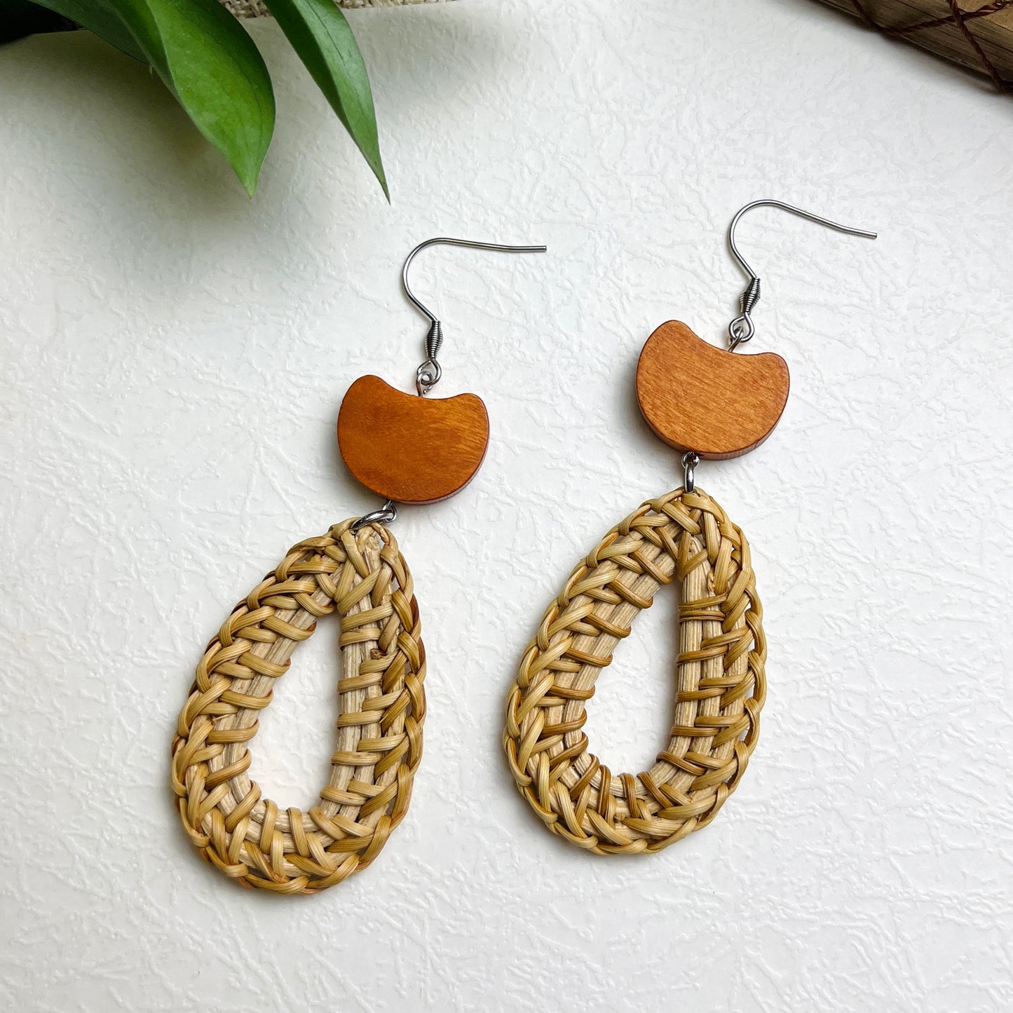 Oval Earrings Woven With Natural Ratten And Wood Beads