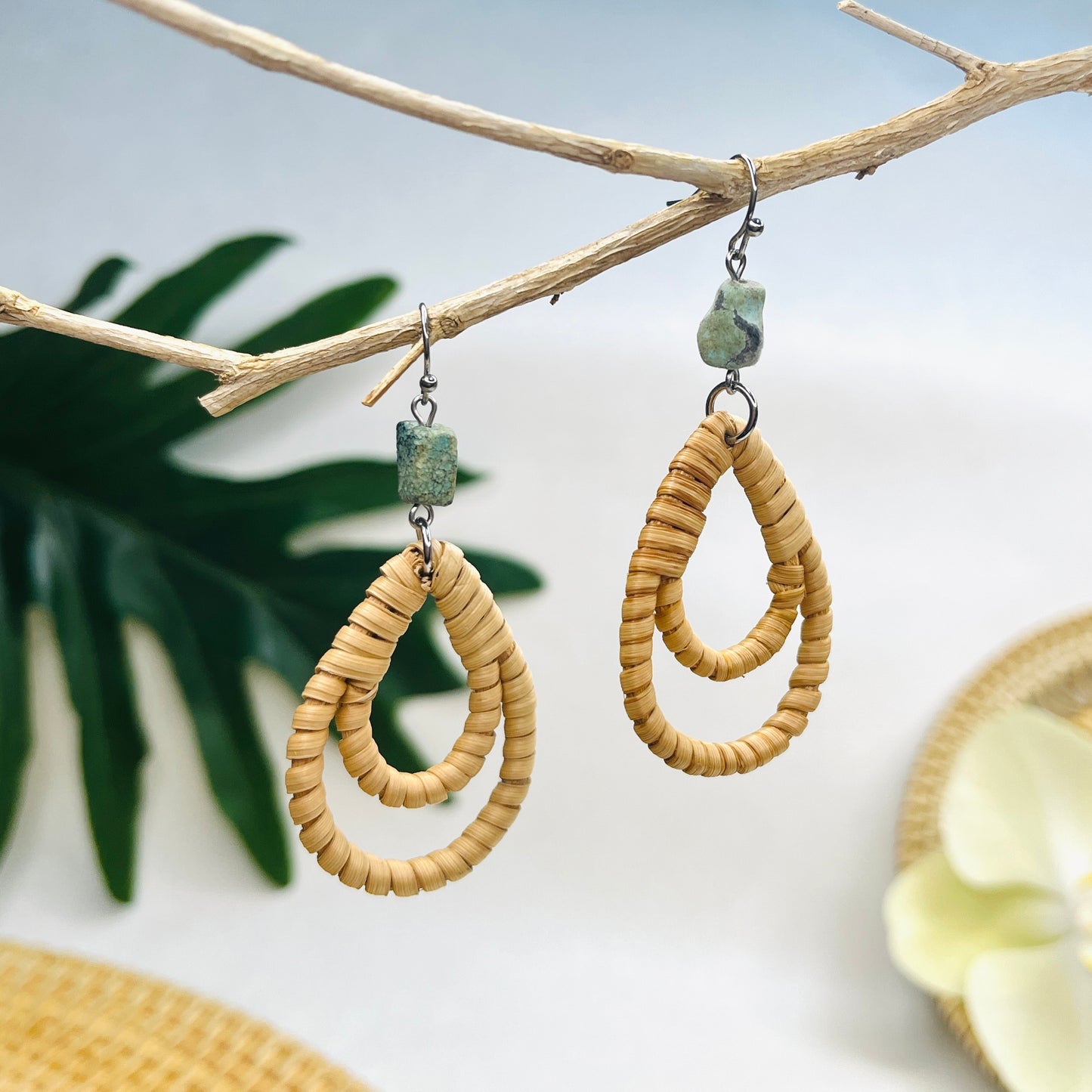 Nested teardrop-shaped bamboo and rattan earrings